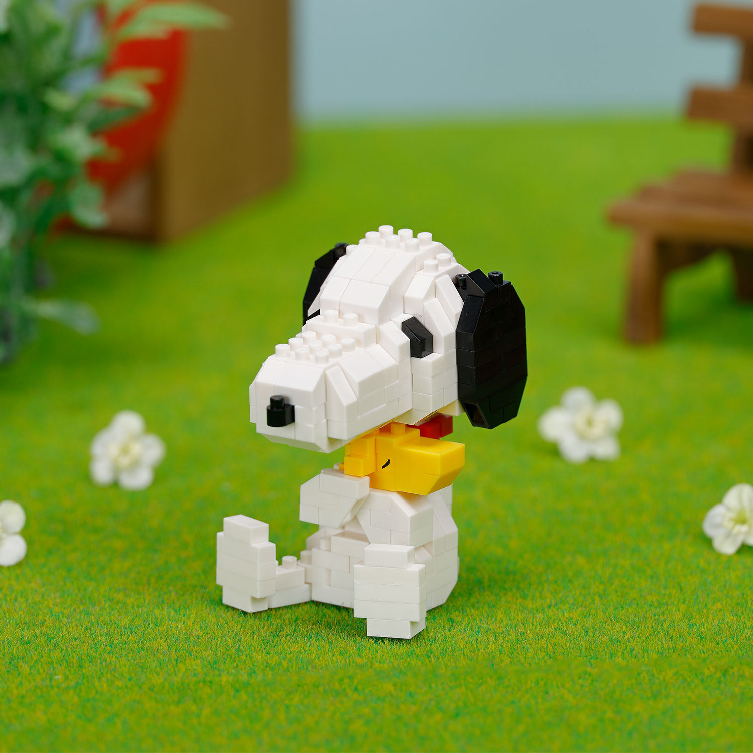 Model Kit Japan - Nanoblock Peanuts Series Joe Cool Oryginalny