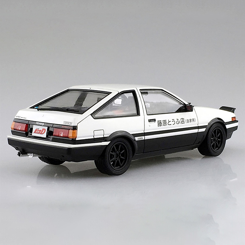Statyczny model samochodu mont – Model Kit Initial D recenzja i cena