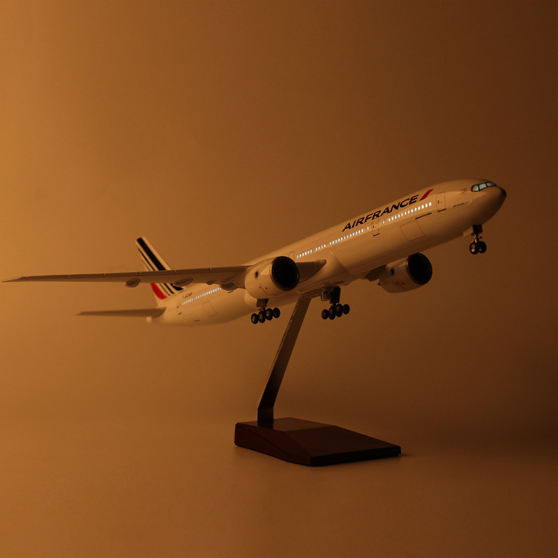Samolot w skali 1/150, 47 cm,  – Model Kit Resin recenzja i cena