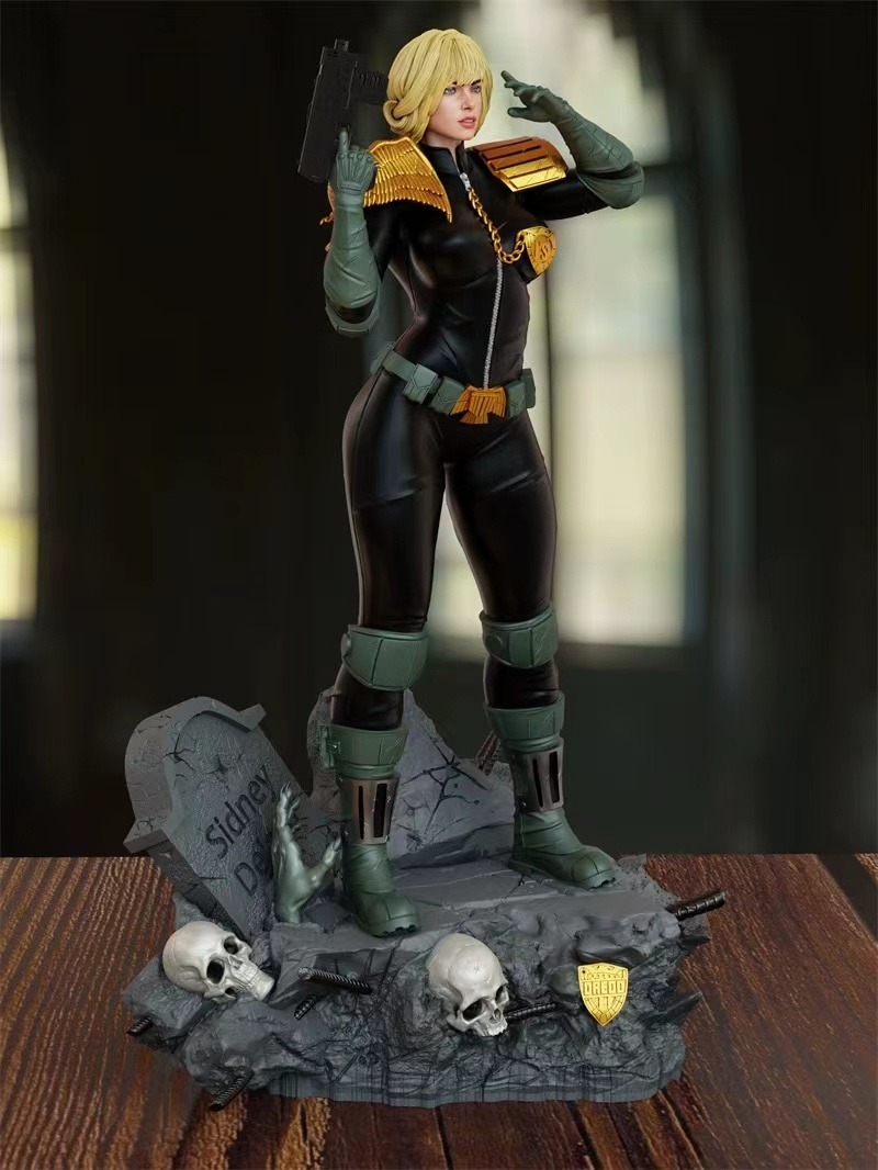 1/24 skala Cassandra Anderson  – Model Kit Judge recenzja i cena