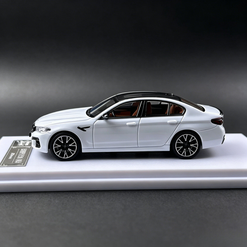 Howie Model 1/64 NOWY BMW M5 F – Model Kit Bmw recenzja i cena