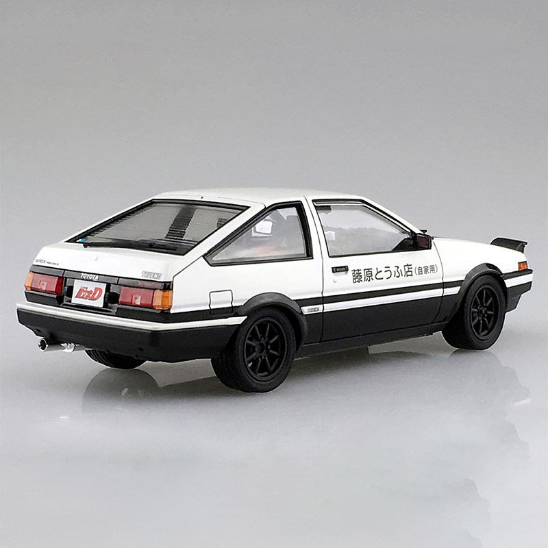Model samochodu do samodzielne – Model Kit Initial D recenzja i cena