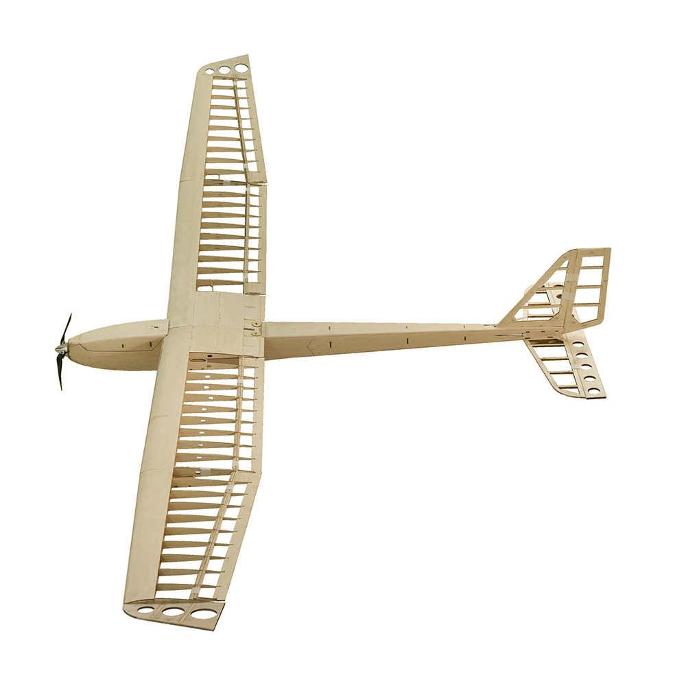 Samoloty RC, samoloty z drewna – Model Kit Wood recenzja i cena