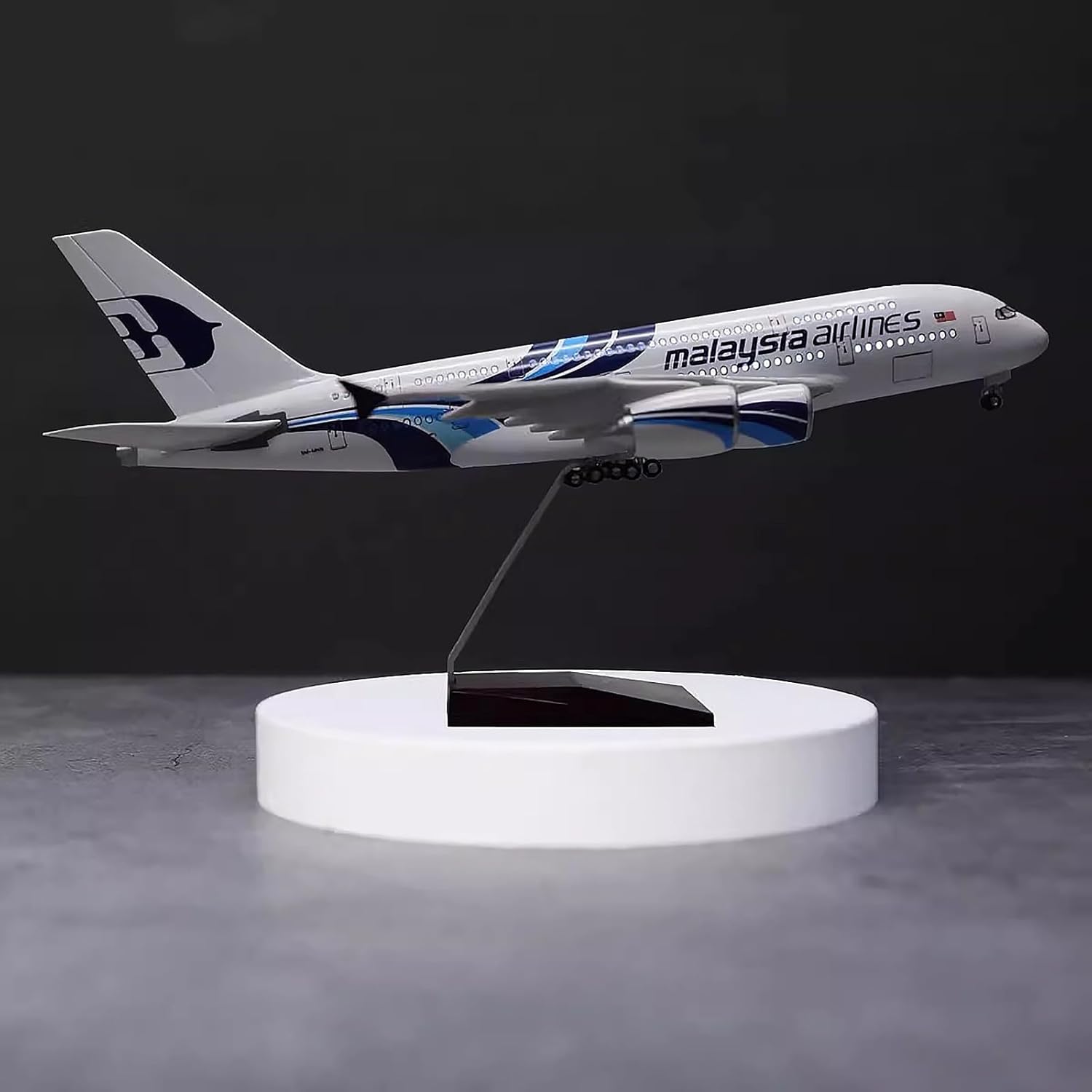 Model samolotu Malaysia Airlin – Model Kit Resin recenzja i cena